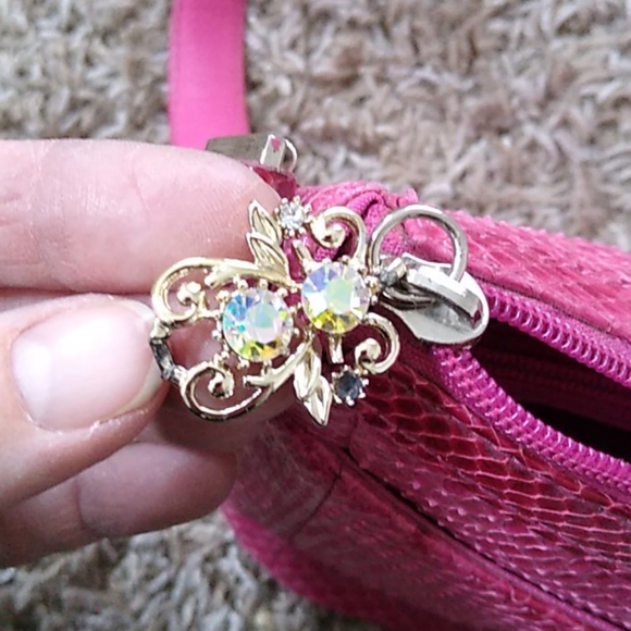 Etienne Aigner purse - Picture 10 of 12